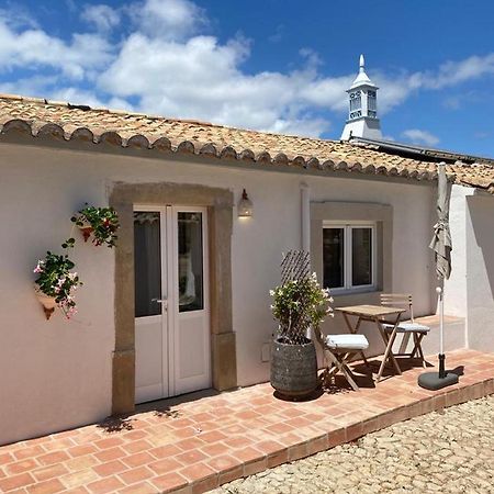 Vila Lobo Algarve ซานตา บาร์บารา เดอ เนกซ์ ภายนอก รูปภาพ