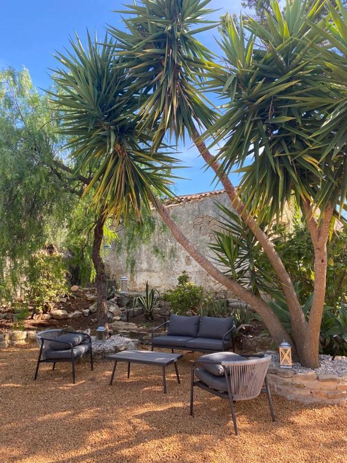 Vila Lobo Algarve ซานตา บาร์บารา เดอ เนกซ์ ภายนอก รูปภาพ