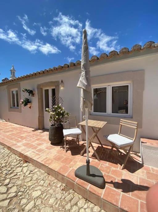 Vila Lobo Algarve ซานตา บาร์บารา เดอ เนกซ์ ภายนอก รูปภาพ