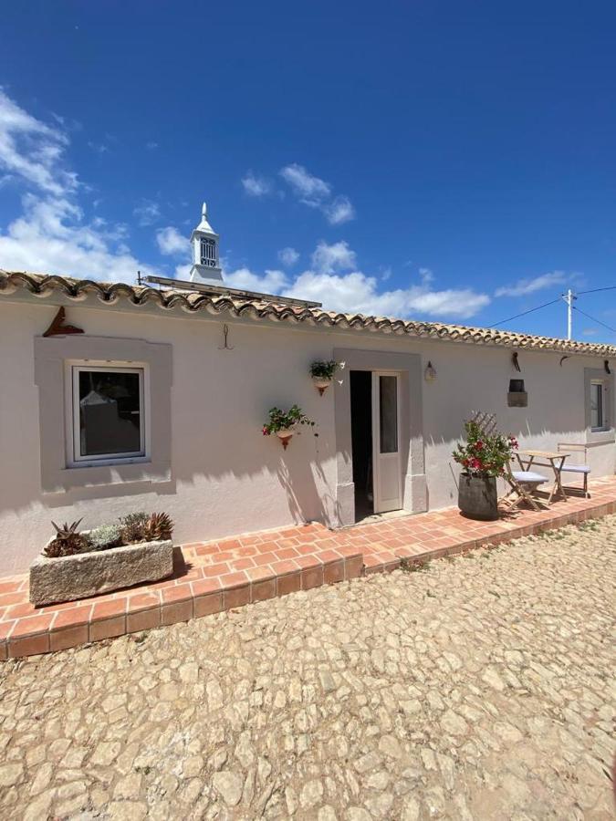 Vila Lobo Algarve ซานตา บาร์บารา เดอ เนกซ์ ภายนอก รูปภาพ